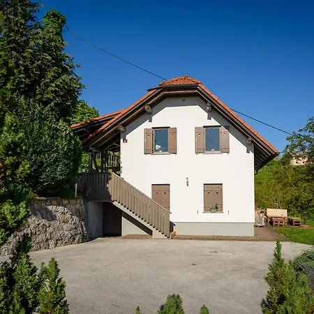 Vineyard Klemencic Apartma