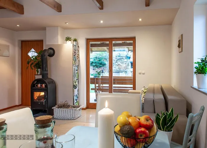 Vineyard Klemencic شقة